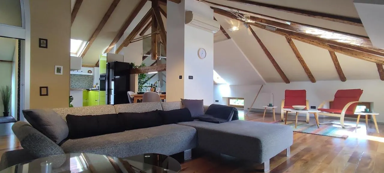 Greatstay - With Free Parking In Center Pola Appartamento